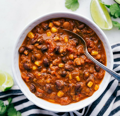 Vegetarian Chili w/ Corn Bread